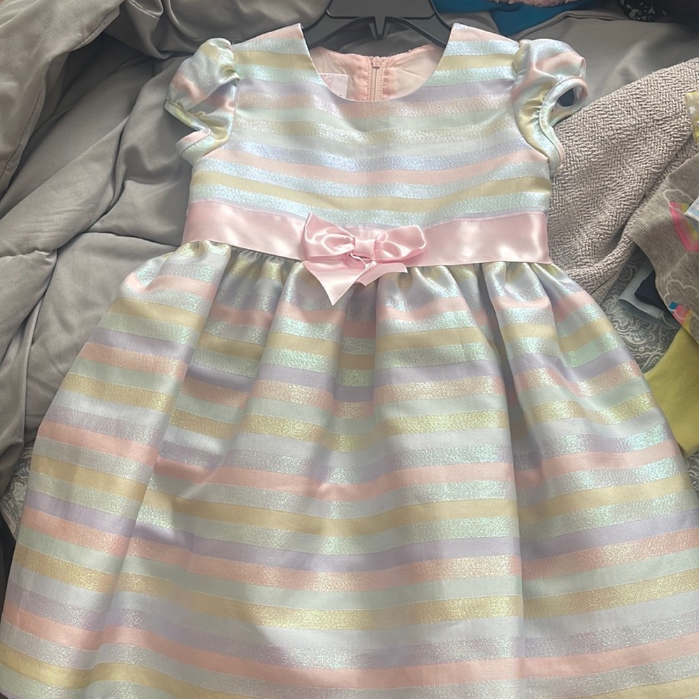 Multi Pastel color short sleeve dress.